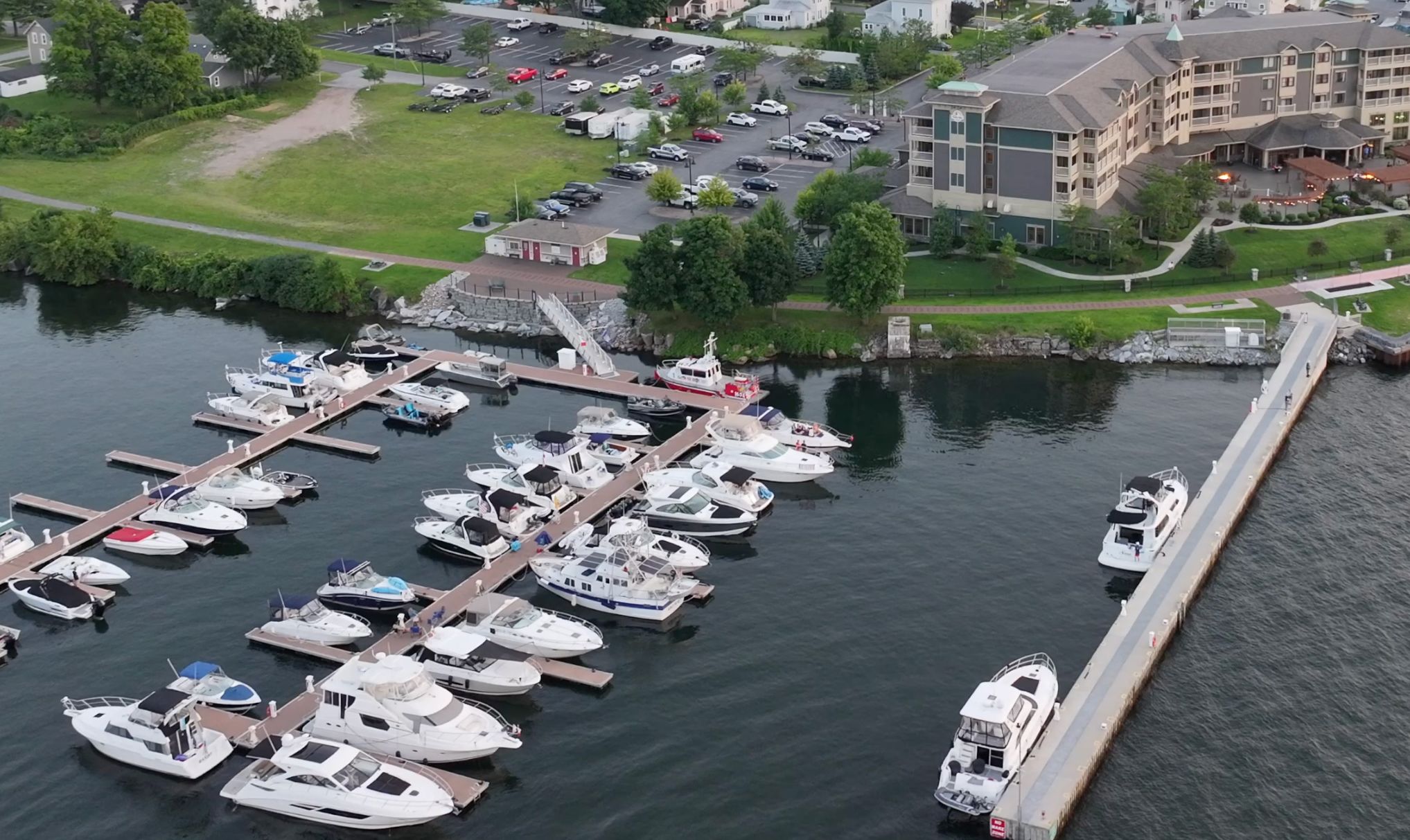 The transient dock outside the 1000 Islands Harbor Hotel, angled to show the proximity to the hotel